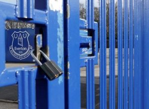 estadio_everton_fechado_campeonato_ingles.jpg